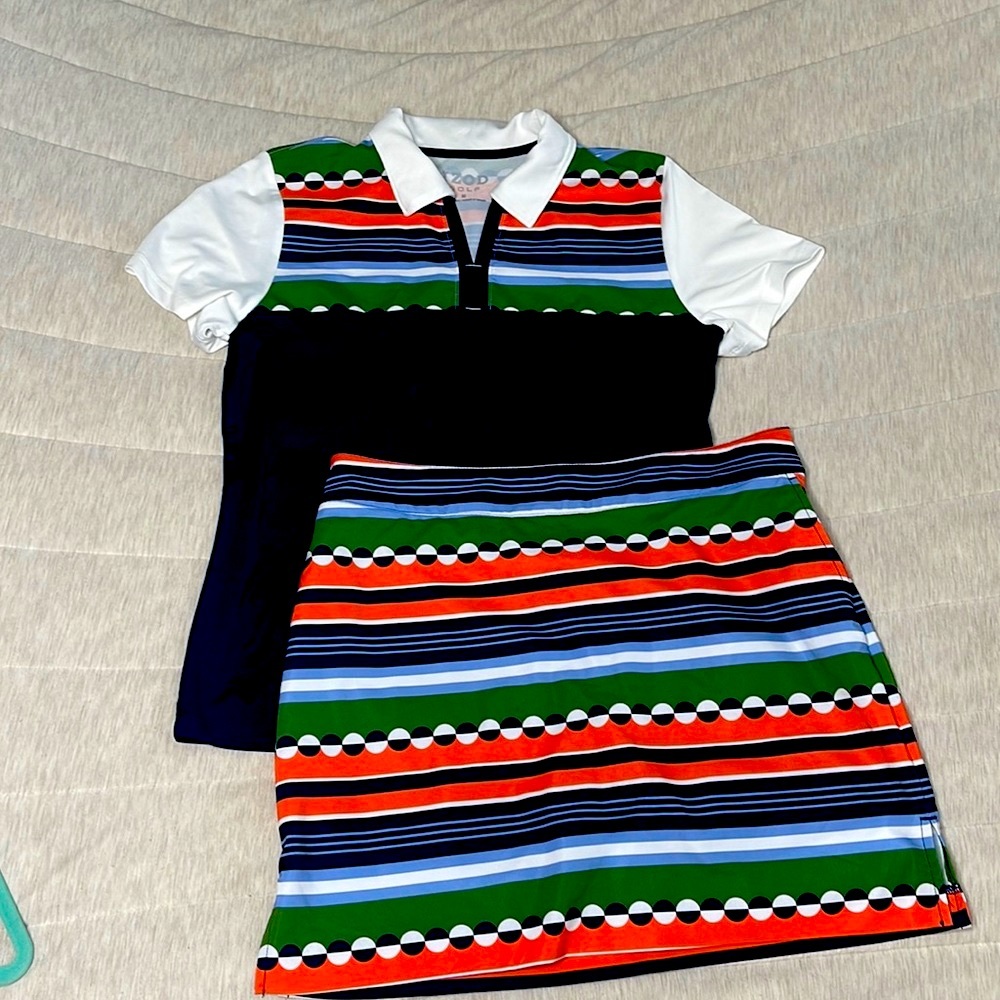 IZOD Golf Women’s Skort Set in Medium and Size 4